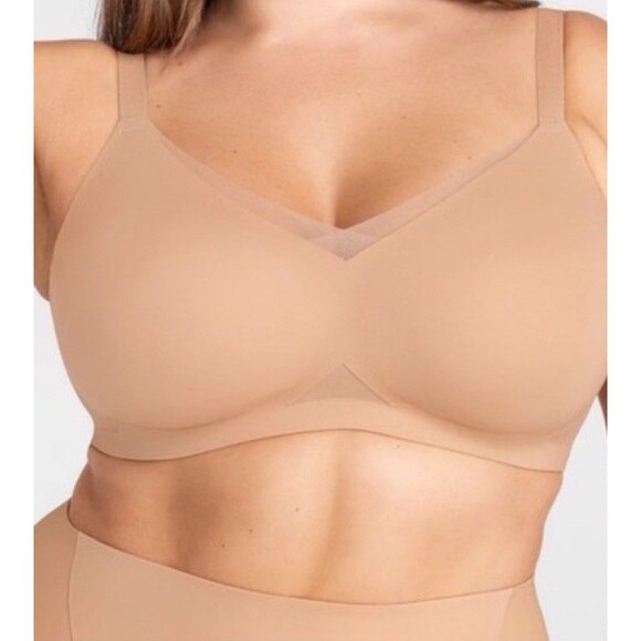 Honeylove Other - NWOT HONEYLOVE CROSSOVER WIRELESS BRA SAND Nude Removable Inserts 36DDD